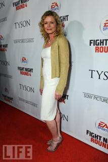 Click to enlarge picture id 104704 of Sheree J. Wilson's Feet