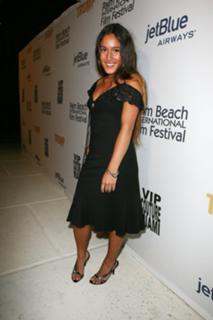 Q'orianka Kilcher's Feet (153663)