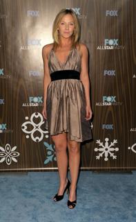 Kelli Giddish's Feet (214822)