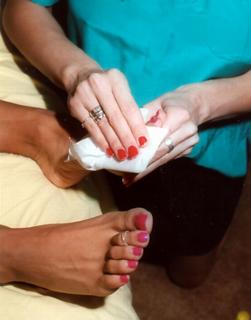 Tina Hollimon's Feet (215912)