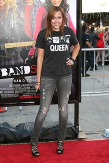 Brandi Cyrus's Feet (231885)