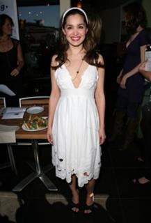 Gina Philips's Feet (257920)