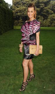 Yasmin Le Bon's Feet (274885)