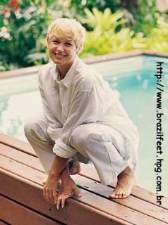 Xuxa Meneghel's Feet (295262)