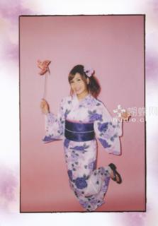 Tomomi Itano's Feet (334544)