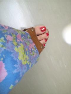Tomomi Itano's Feet (334564)