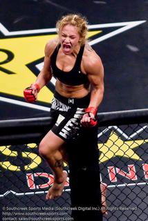 Cris Cyborg's Feet (374602)