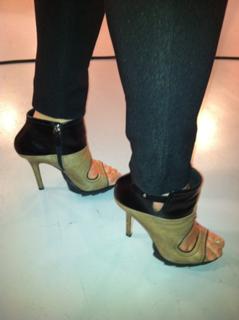 Chiquinquirá Delgado's Feet (384568)