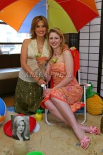 Diane Neal's Feet (399878)