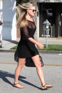 Ali Larter's Feet (452785)