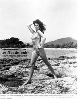 Caroline Munro's Feet (470784)