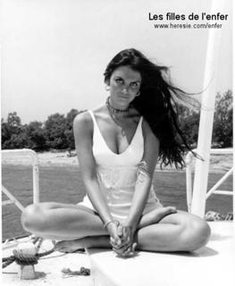 Caroline Munro's Feet (470785)