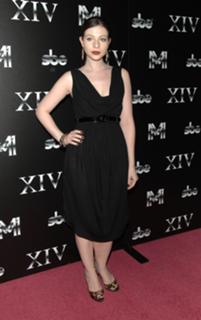 Michelle Trachtenberg's Feet (478104)