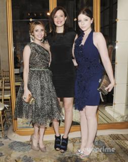 Michelle Trachtenberg's Feet (502033)