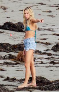 Gillian Zinser's Feet (503209)