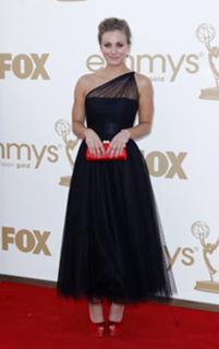 Kaley Cuoco's Feet (507366)