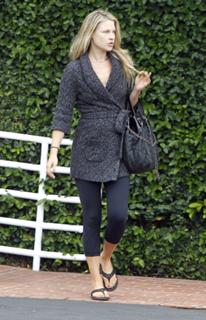 Ali Larter's Feet (510169)