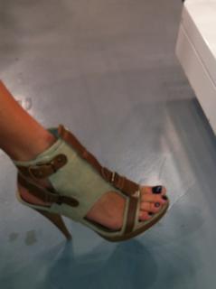 Chiquinquirá Delgado's Feet (510919)