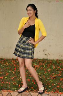 Payal Ghosh's Feet (512056)