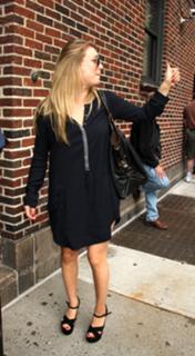 Kaley Cuoco's Feet (513330)