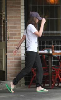Megan Fox's Feet (516321)