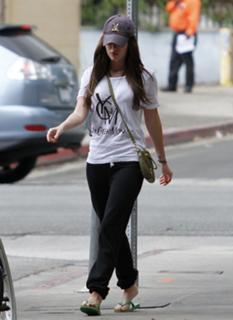 Megan Fox's Feet (516328)