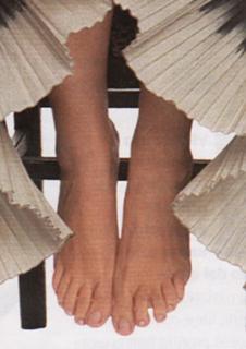 Paola Cortellesi's Feet (533646)