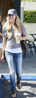 Melissa Ordway's Feet (537484)