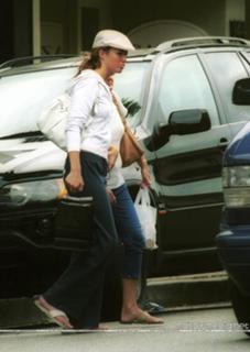 Mandy Moore's Feet (546184)