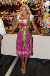 Gina-Lisa Lohfink's Feet (554308)