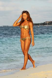 Karina Smirnoff's Feet (558500)