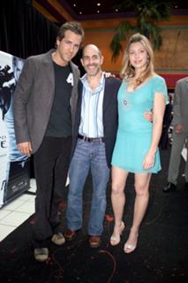 Jessica Biel's Feet (561621)