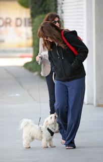 Mandy Moore's Feet (569399)