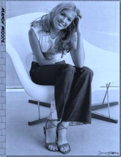 Mandy Moore's Feet (578417)