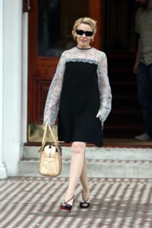Kylie Minogue's Feet (584553)