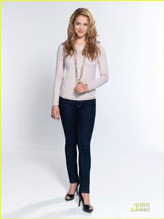 Gage Golightly's Feet (590261)