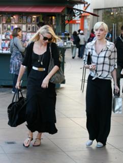 Amber Heard's Feet (595469)