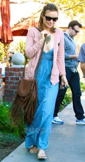 Olivia Wilde's Feet (596609)