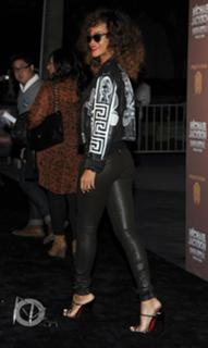 Rihanna's Feet (597453)
