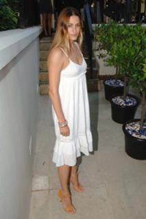 Yasmin Le Bon's Feet (598249)
