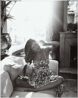 Gisele Bündchen's Feet (598613)