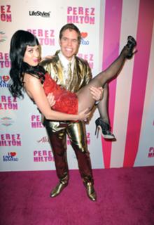 Katy Perry's Feet (599671)