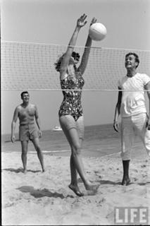 Paula Prentiss's Feet (600551)