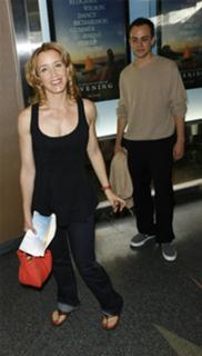 Felicity Huffman's Feet (602184)