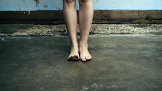 Katie Herzig's Feet (602916)