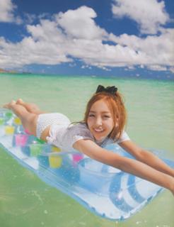 Tomomi Itano's Feet (603159)