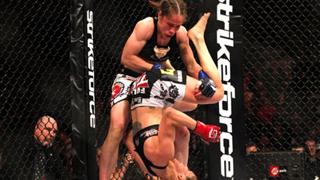 Marloes Coenen's Feet (634836)
