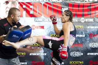 Cris Cyborg's Feet (640392)