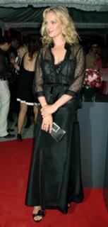 Uma Thurman's Feet (655650)