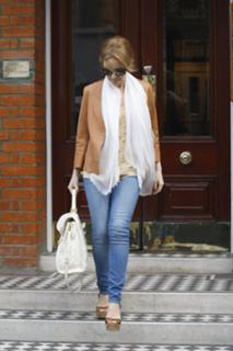 Kylie Minogue's Feet (661135)